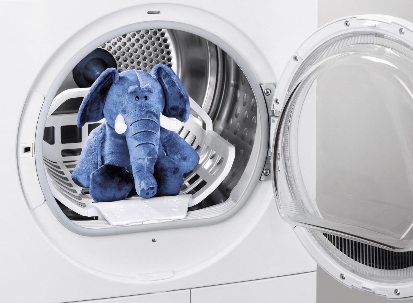 How to wash plushies in the washing machine