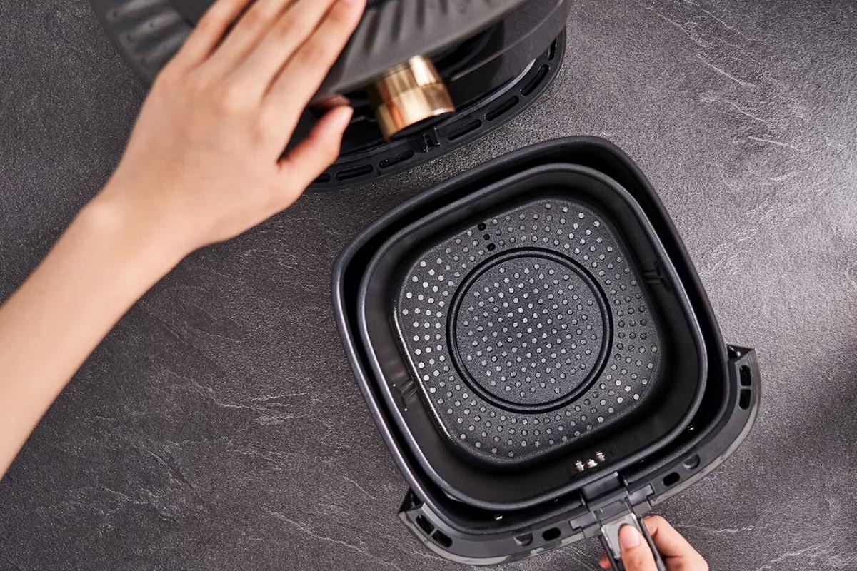 Safety tips to keep in mind when using an air fryer