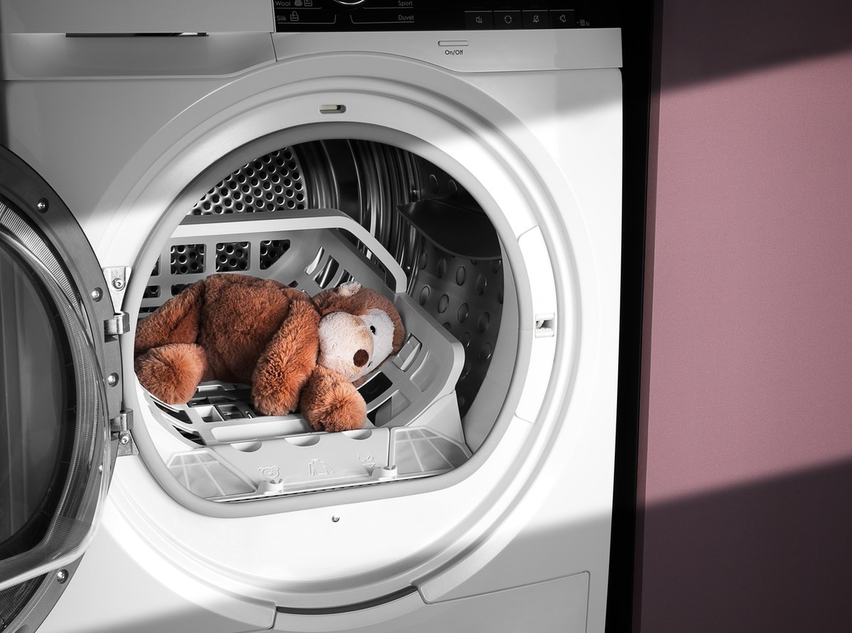 How to wash plushies in the washing machine